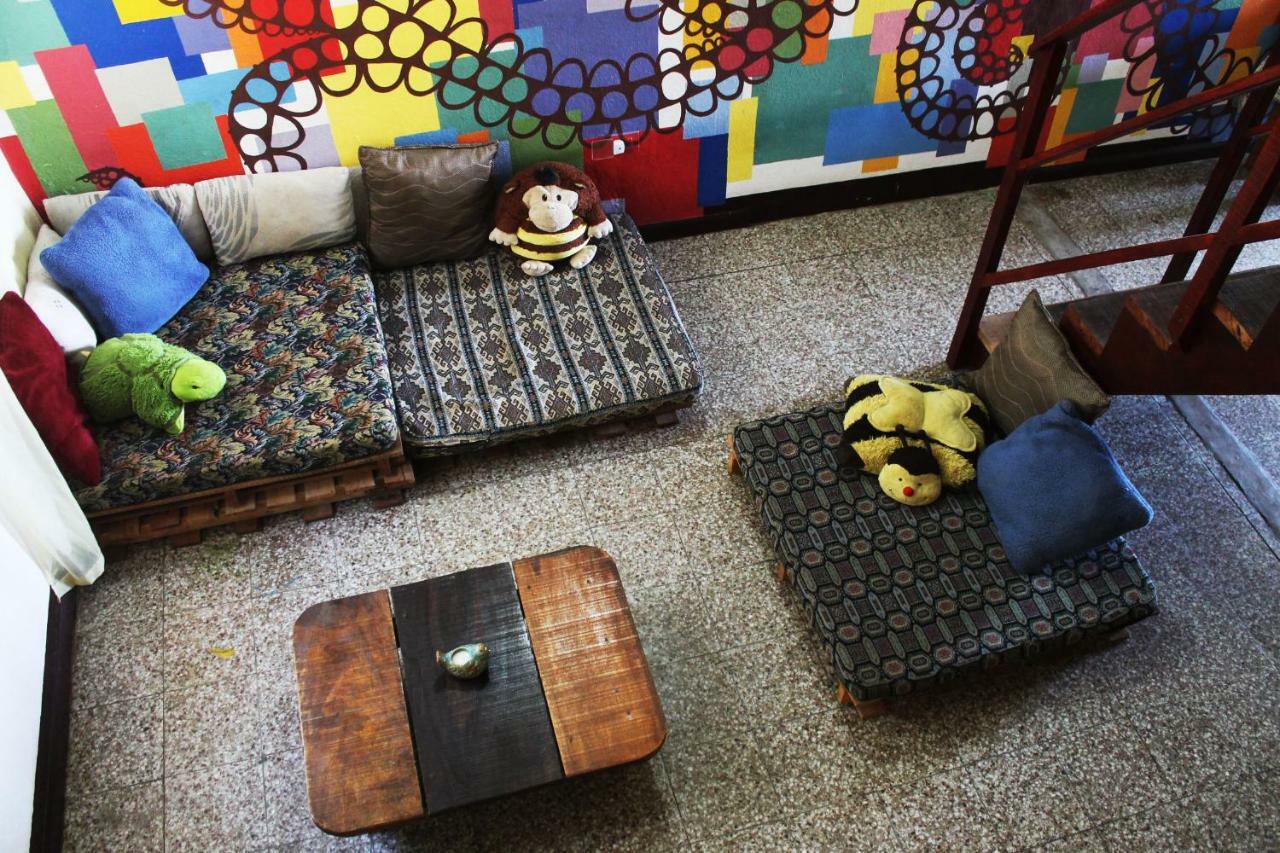 Ciao Cacao Hostel & Vegan Cafe Flores Extérieur photo