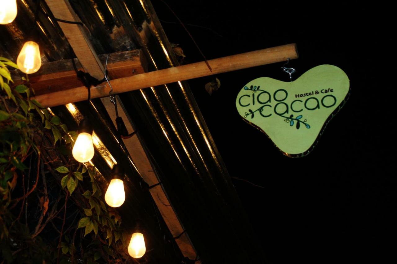 Ciao Cacao Hostel & Vegan Cafe Flores Extérieur photo